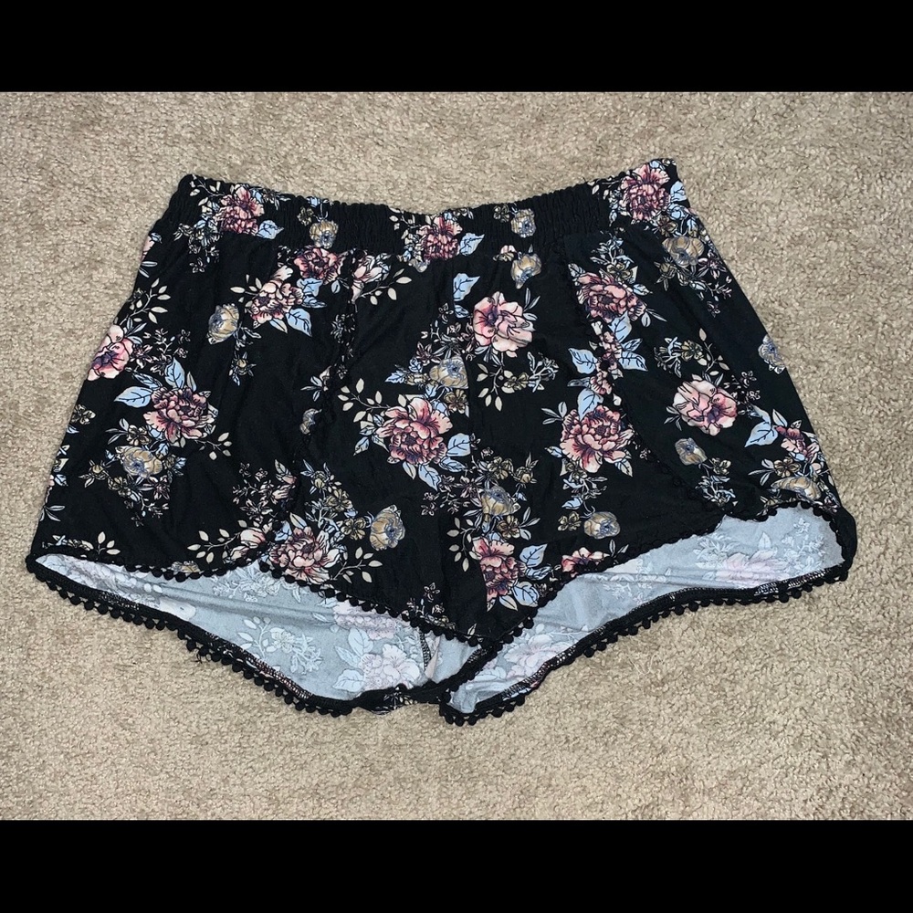 Floppy shorts